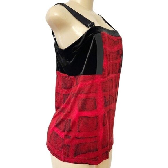 NEW Simply Vera Wang Black Velvet Sleeveless Top Red Brushed Adjustable Strap - Picture 2 of 6